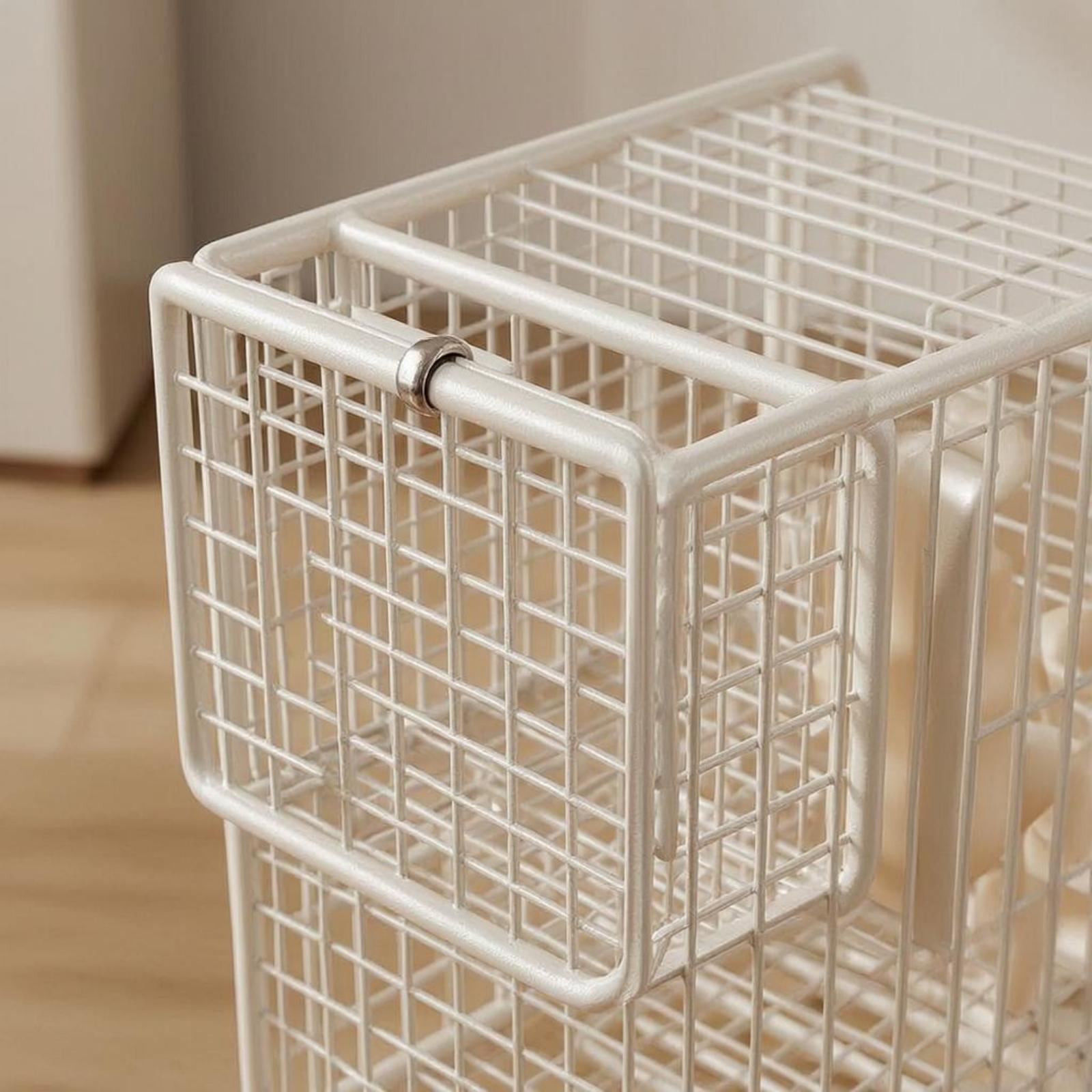 Sports Equipment Home - عربة تخزين معدنية متعددة الأقسام مزودة