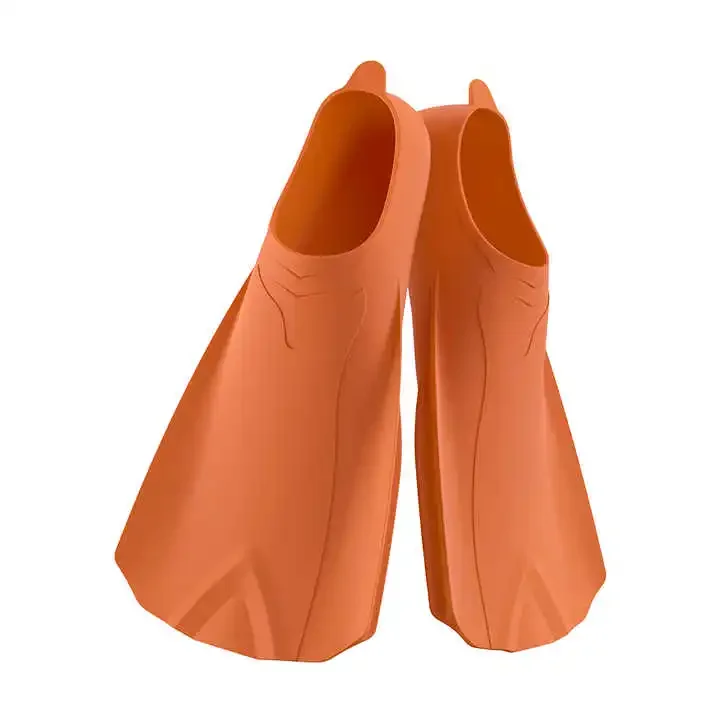 زعانف سباحة كاملة القدم للكبار - مراجعة Swim Fin Short Blade وسعره